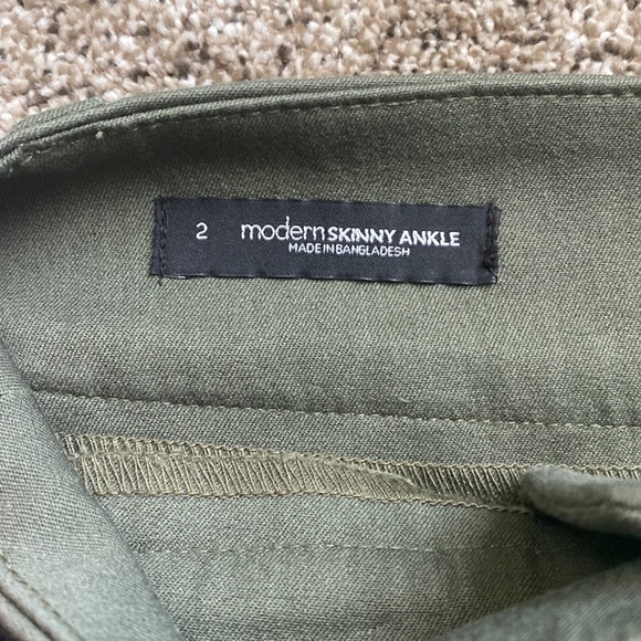 Loft pants size 2 in green - Picture 4 of 6